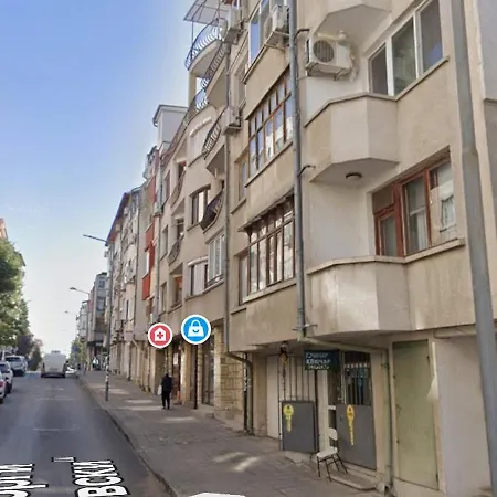 Luxury Boutique 2-bedroom Downtown דירה בורגאס