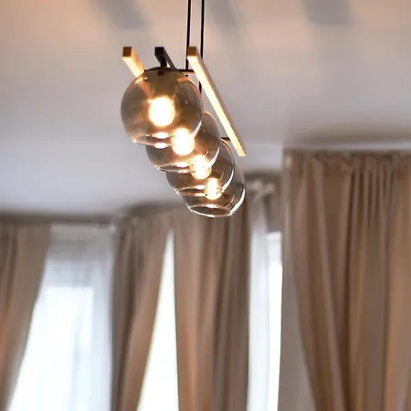 דירה Luxury Boutique 2-bedroom Downtown *
