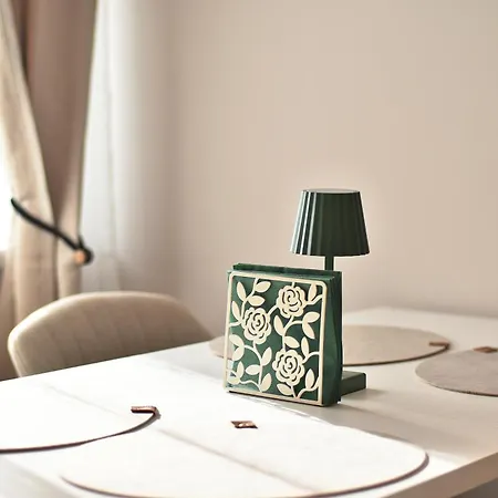 דירה Luxury Boutique 2-bedroom Downtown בורגאס