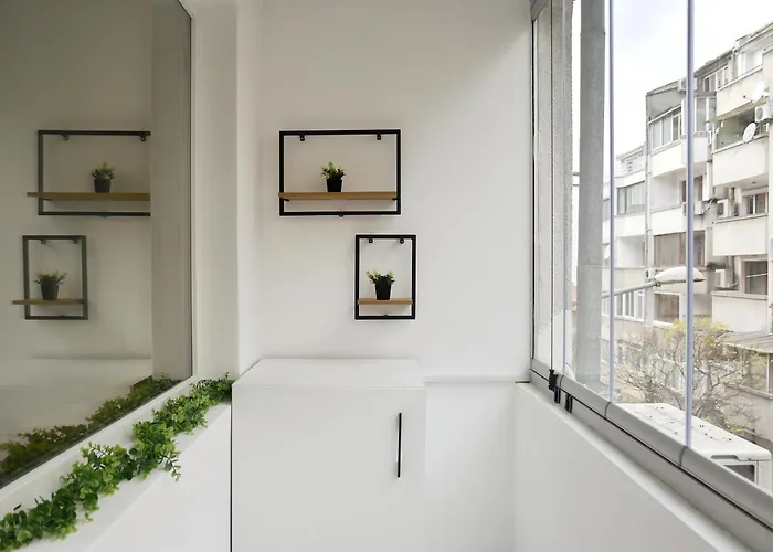 Boutique 2-bedroom Downtown Apartament *