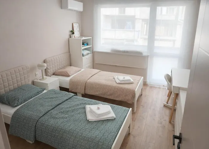 Apartament Boutique 2-bedroom Downtown